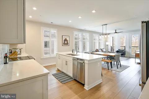 1675 Bandit Loop Unit 202B, Reston, VA MLS: VAFX2234656