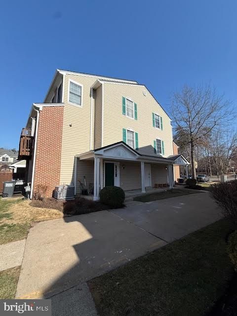 4031 CHETHAM WAY WOODBRIDGE VA 22192