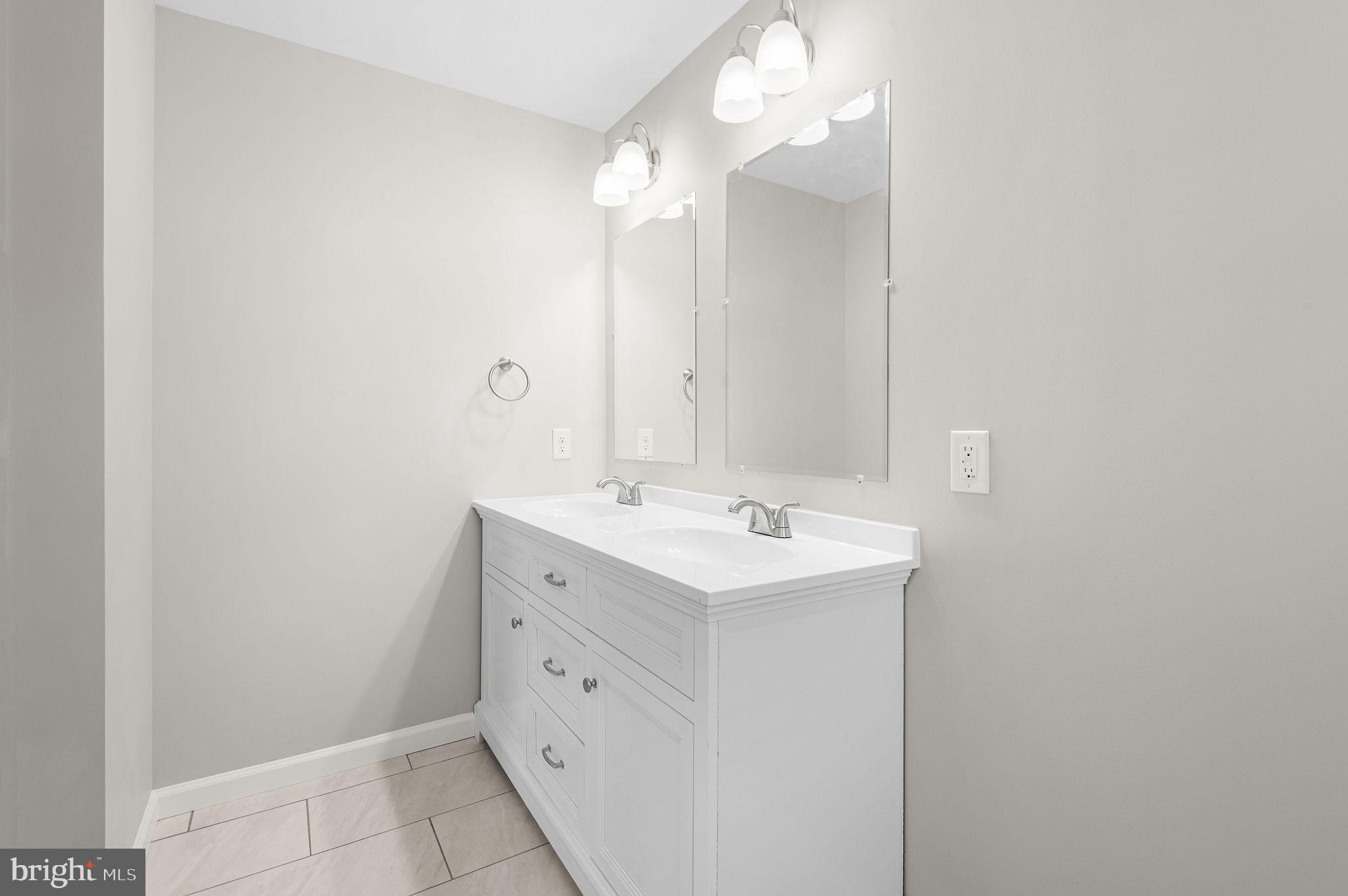 TREVOSE HGTS - Residential