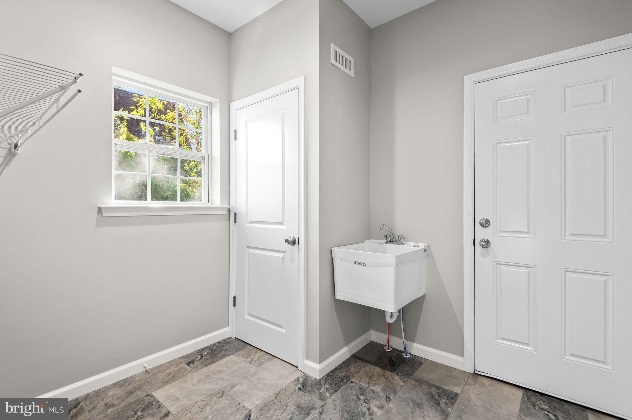 TREVOSE HGTS - Residential