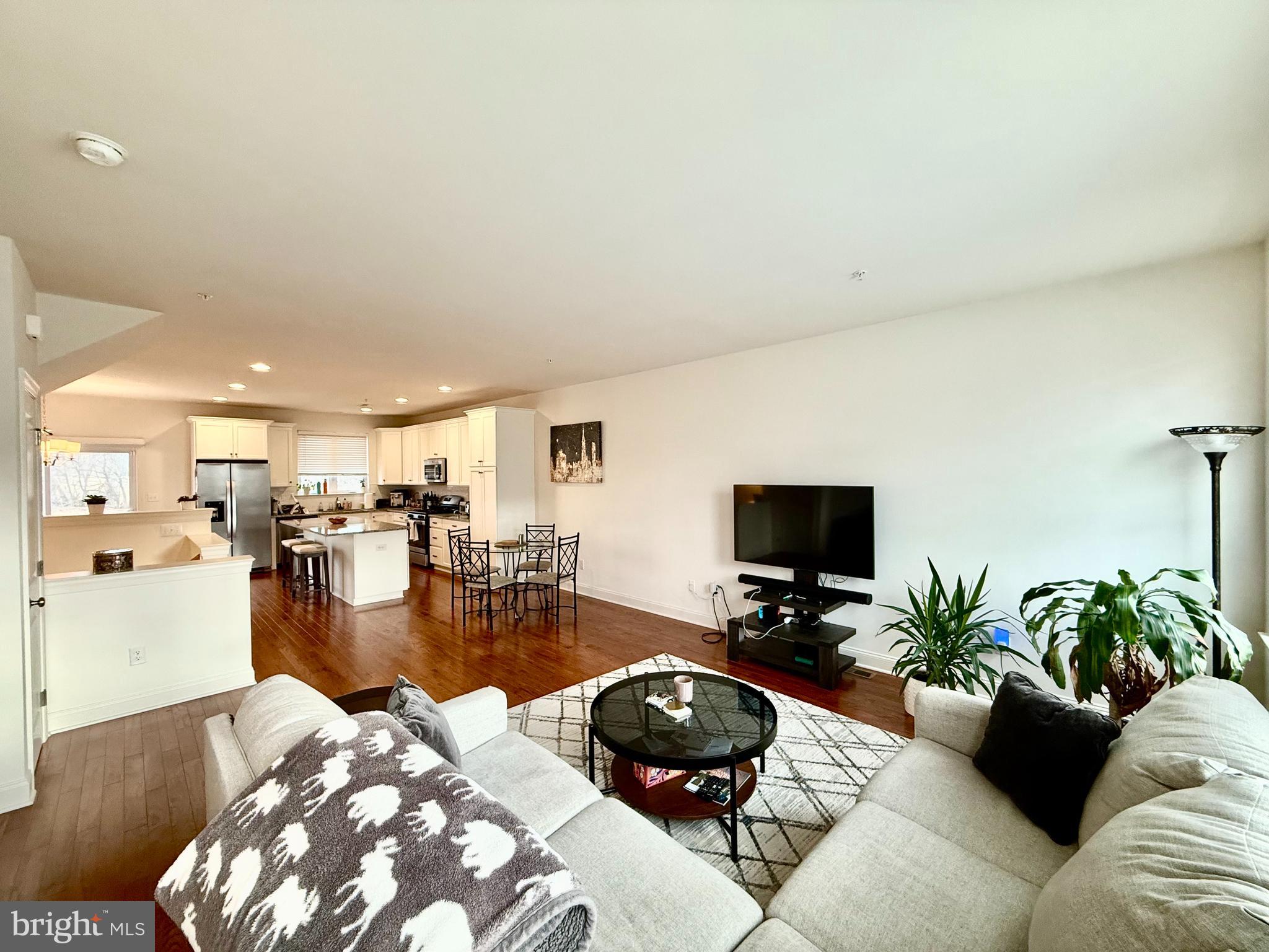 EVERLEIGH - Residential Lease