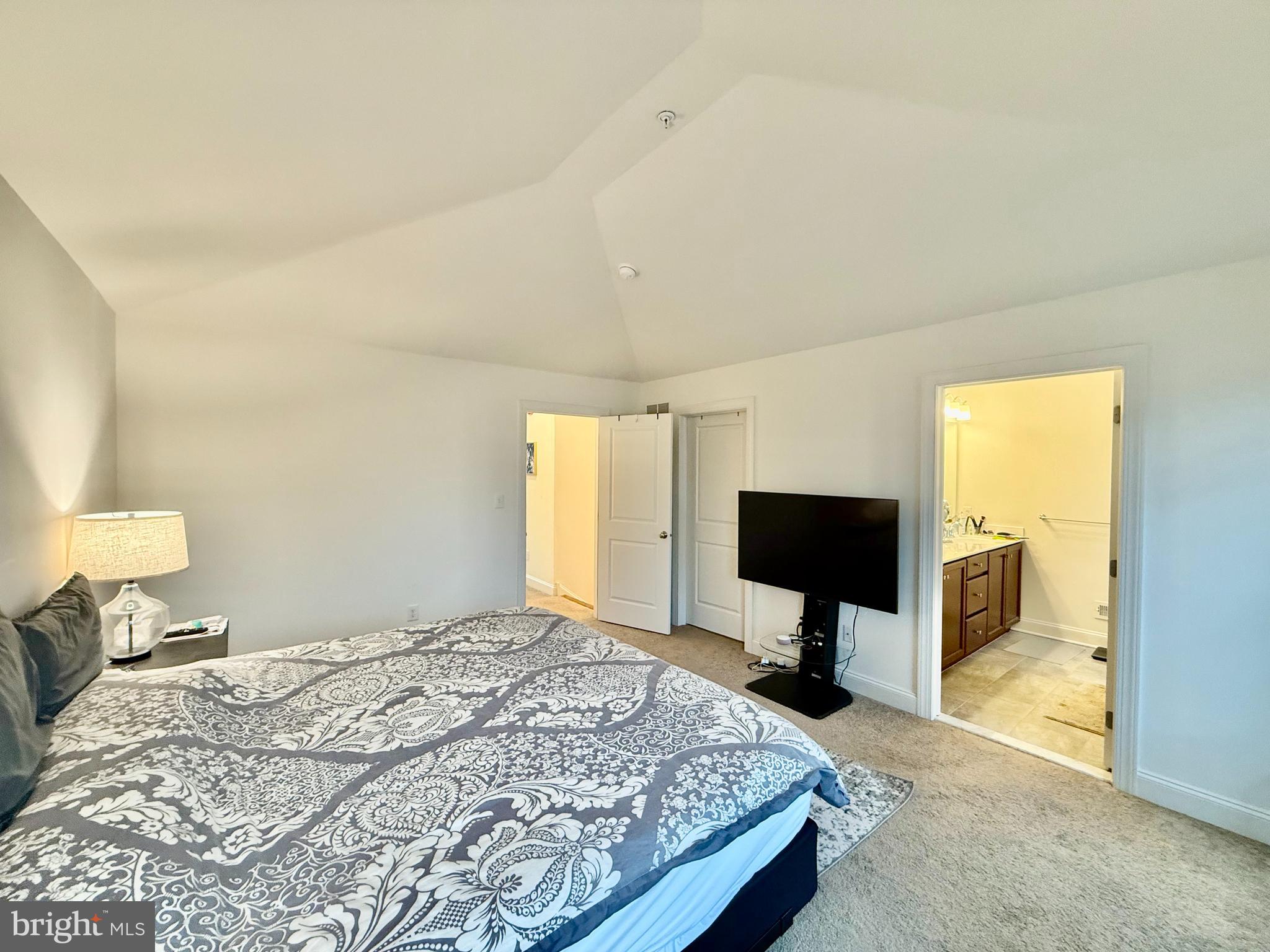 EVERLEIGH - Residential Lease