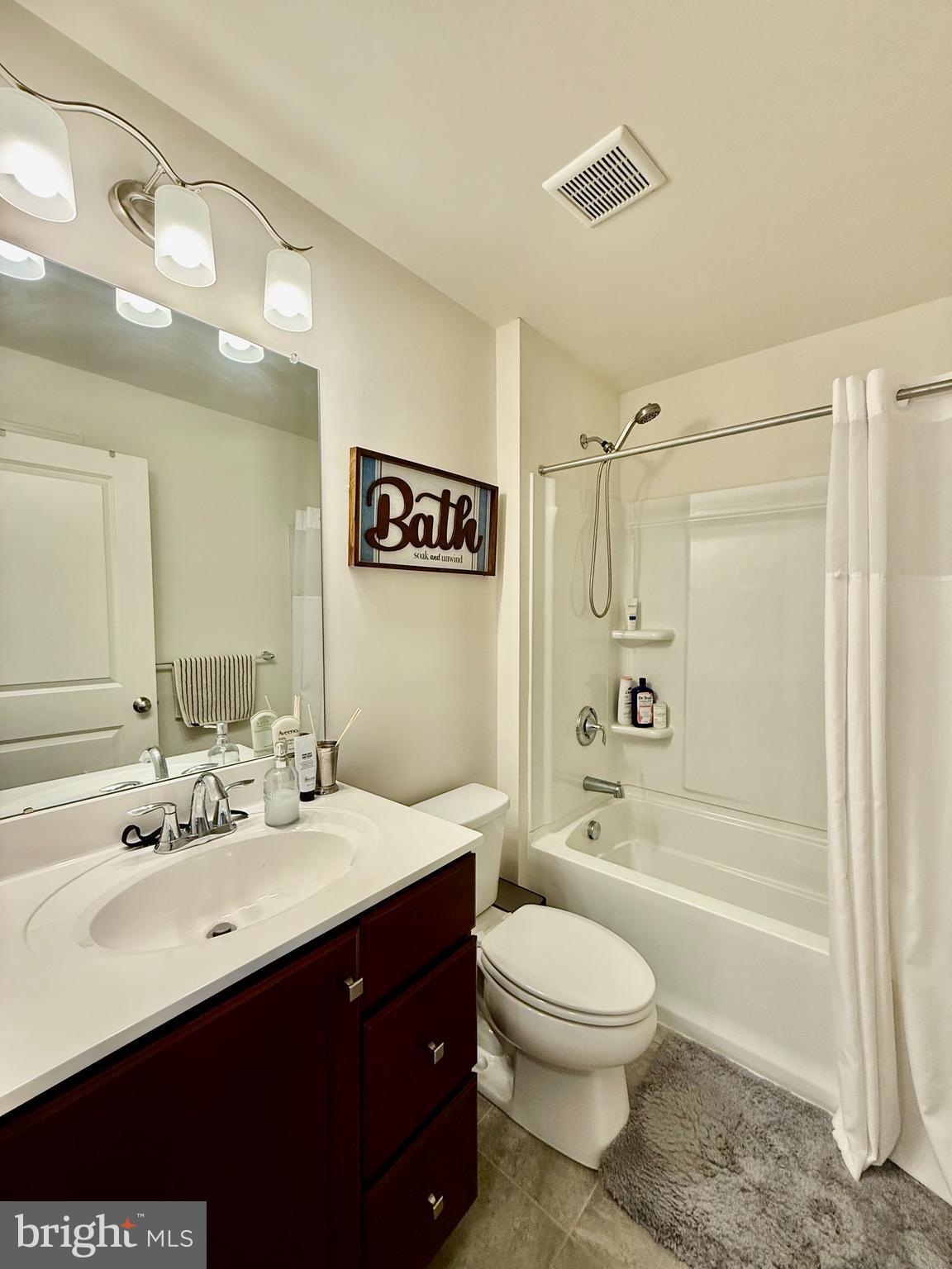 EVERLEIGH - Residential Lease