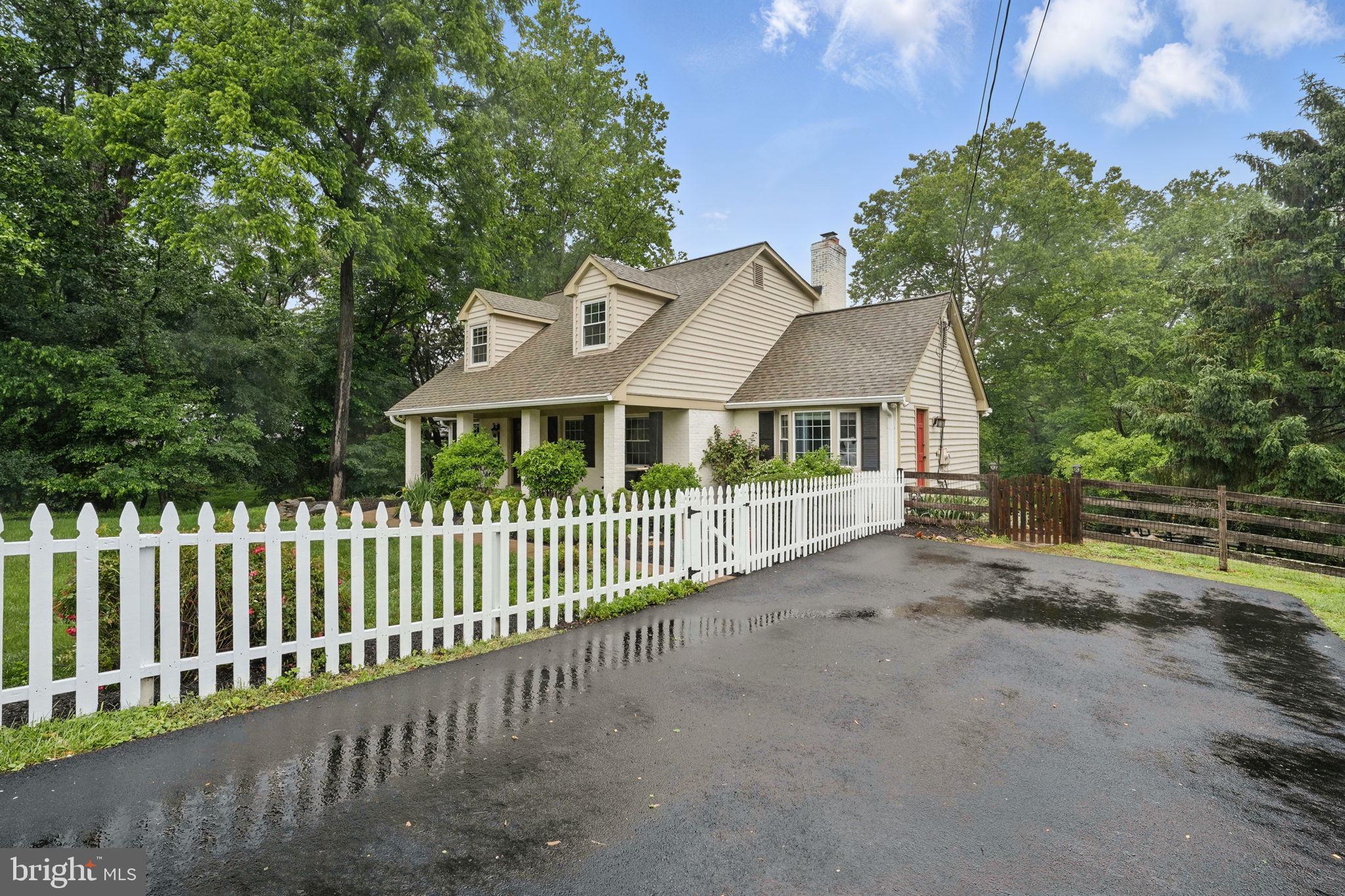 11340 WAPLES MILL ROAD