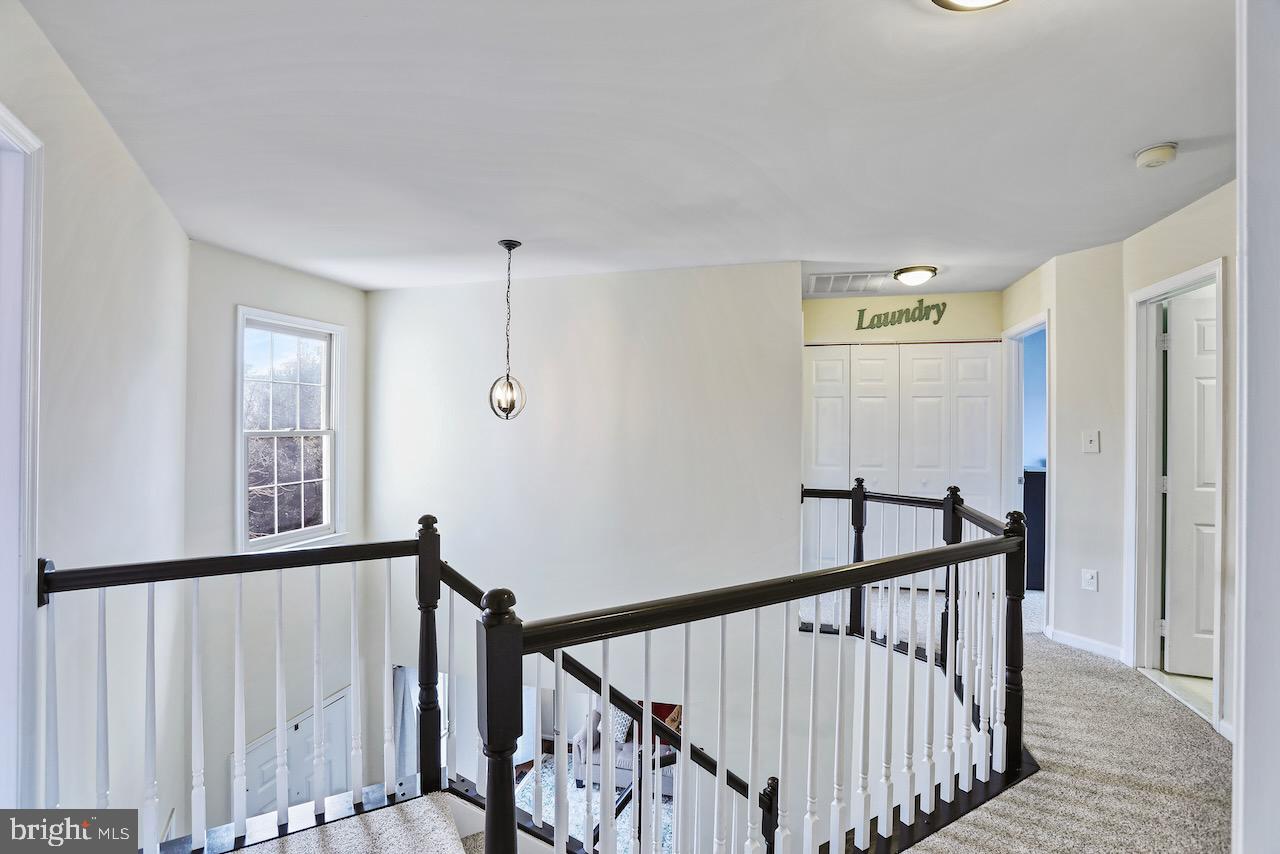 POTOMAC LAKES - Residential