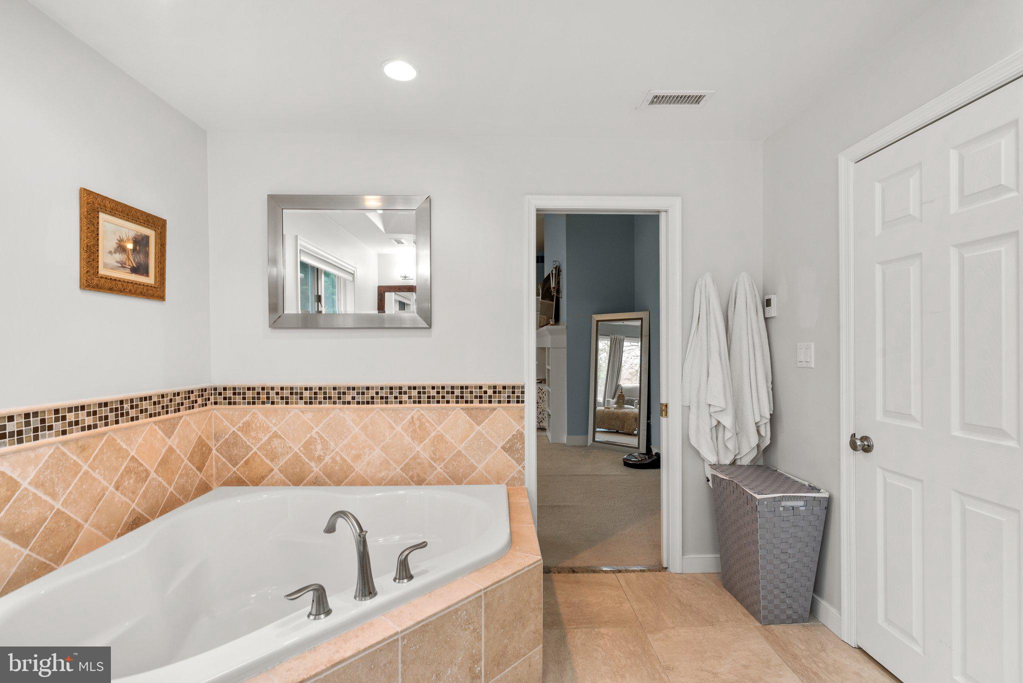 SEVERNA PARK - Residential