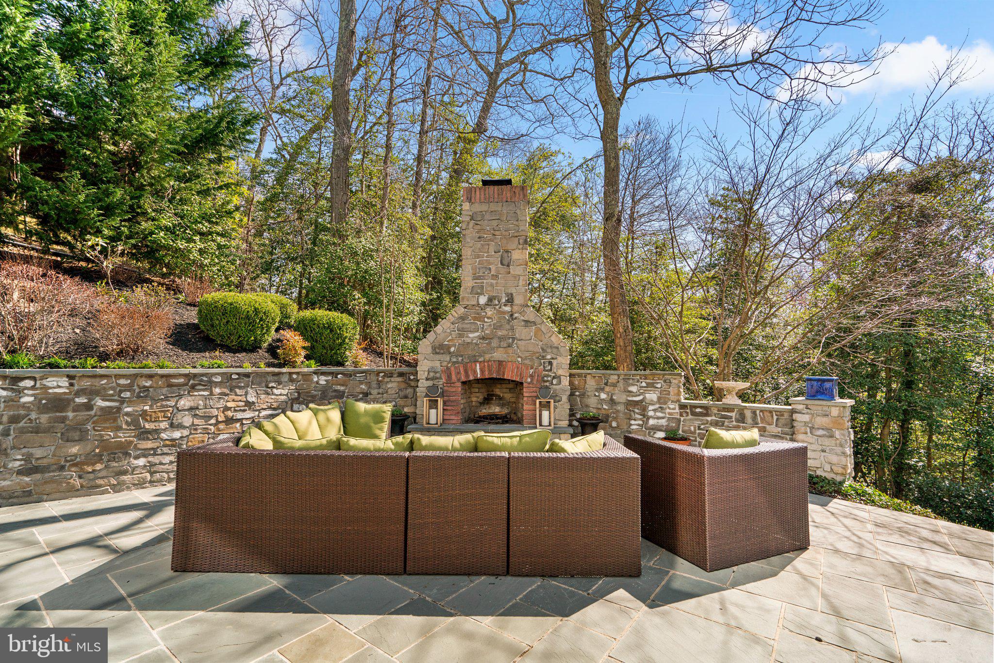 SEVERNA PARK - Residential