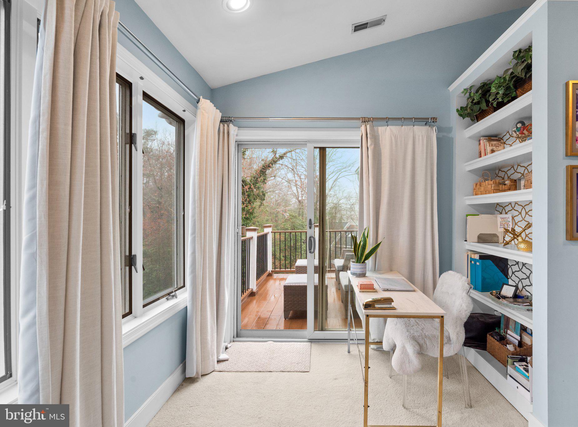 SEVERNA PARK - Residential