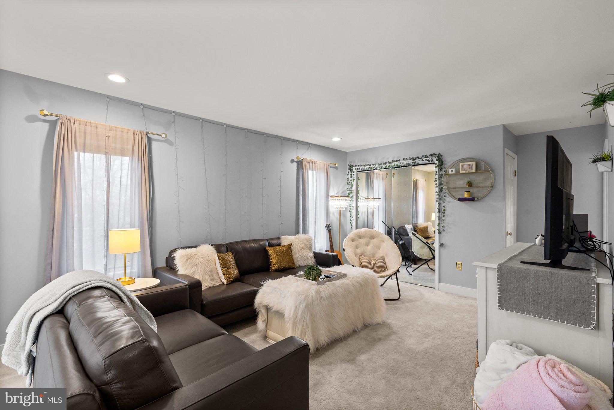 SEVERNA PARK - Residential