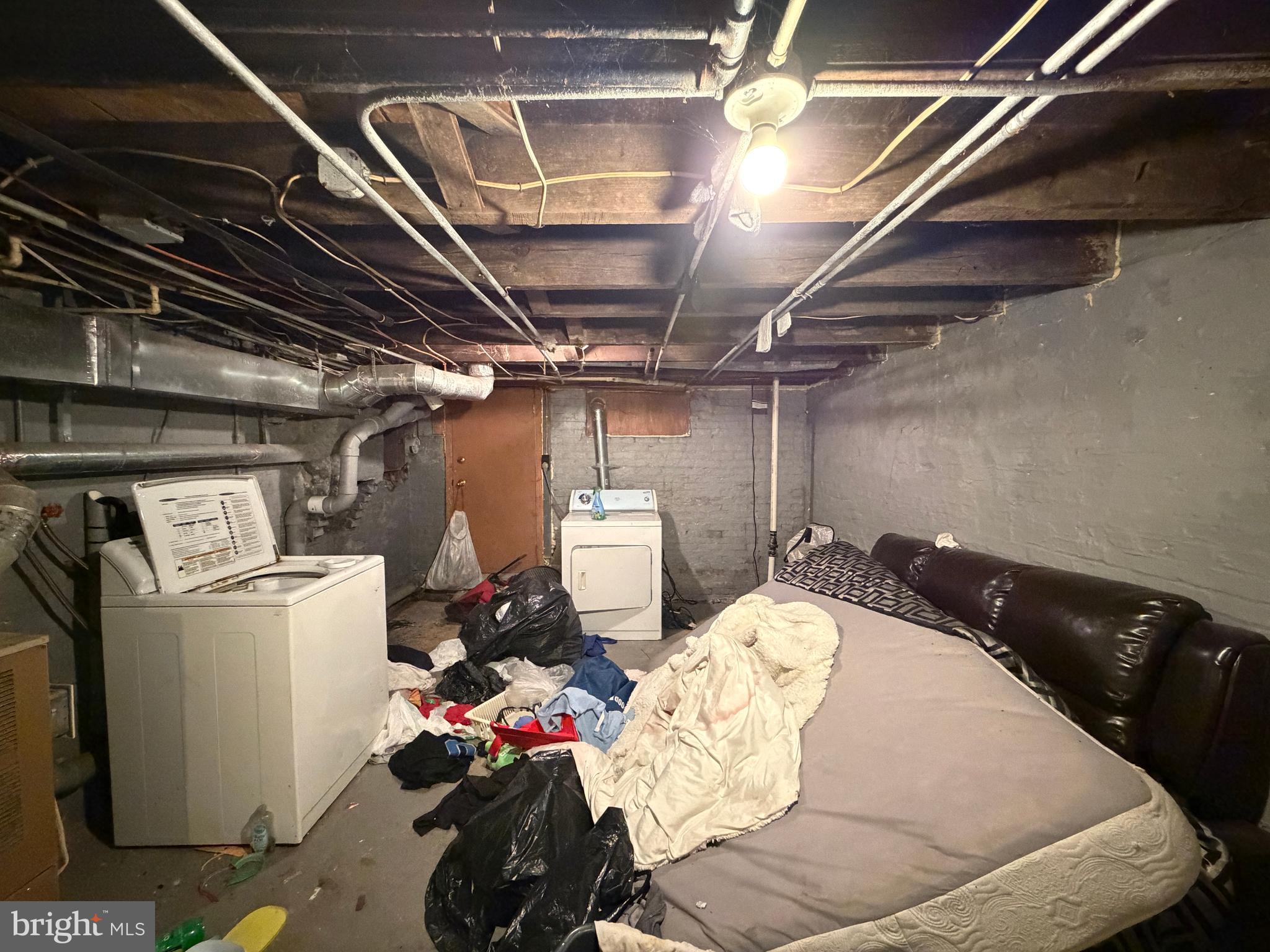 MADISON EASTEND - Residential