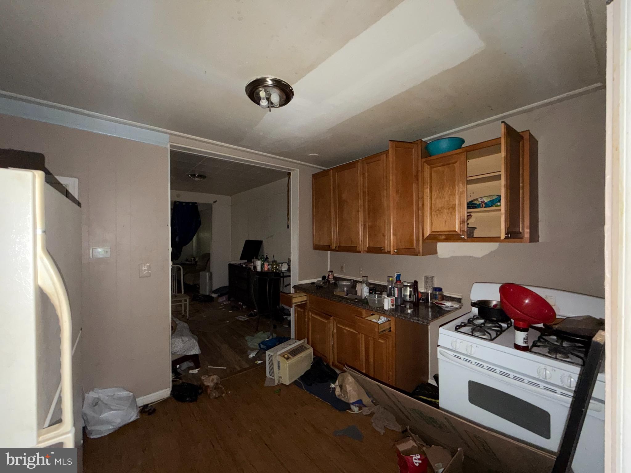 MADISON EASTEND - Residential