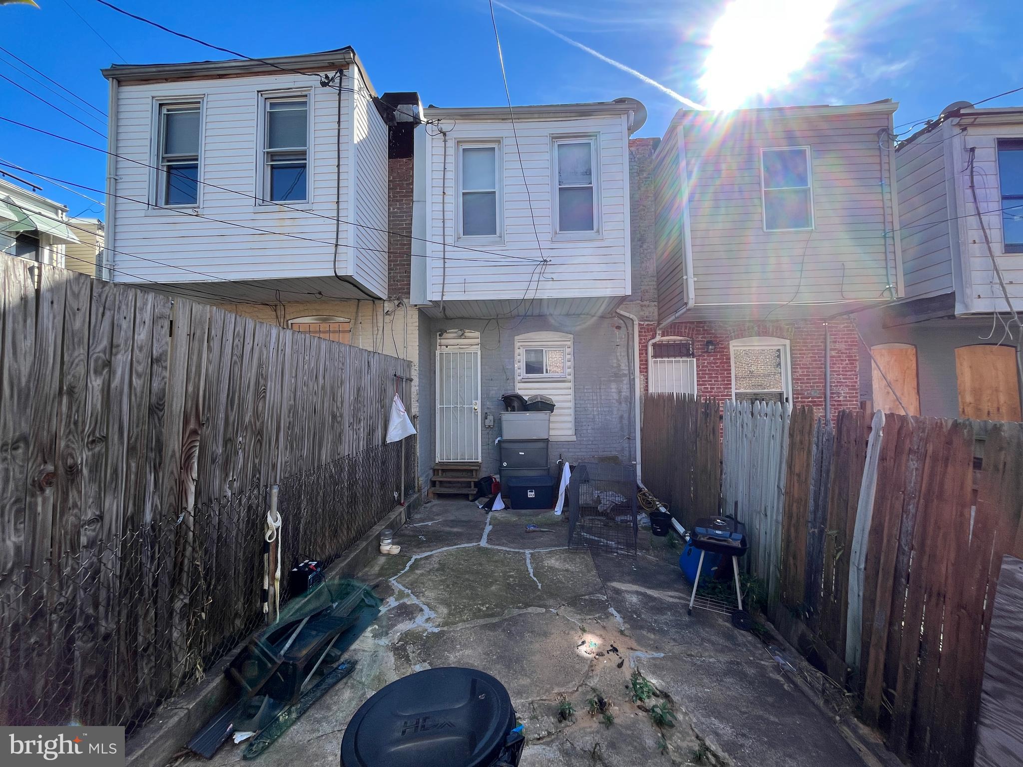 MADISON EASTEND - Residential