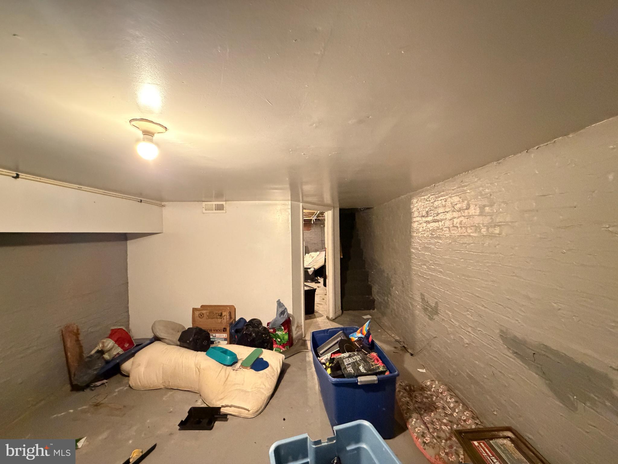 MADISON EASTEND - Residential