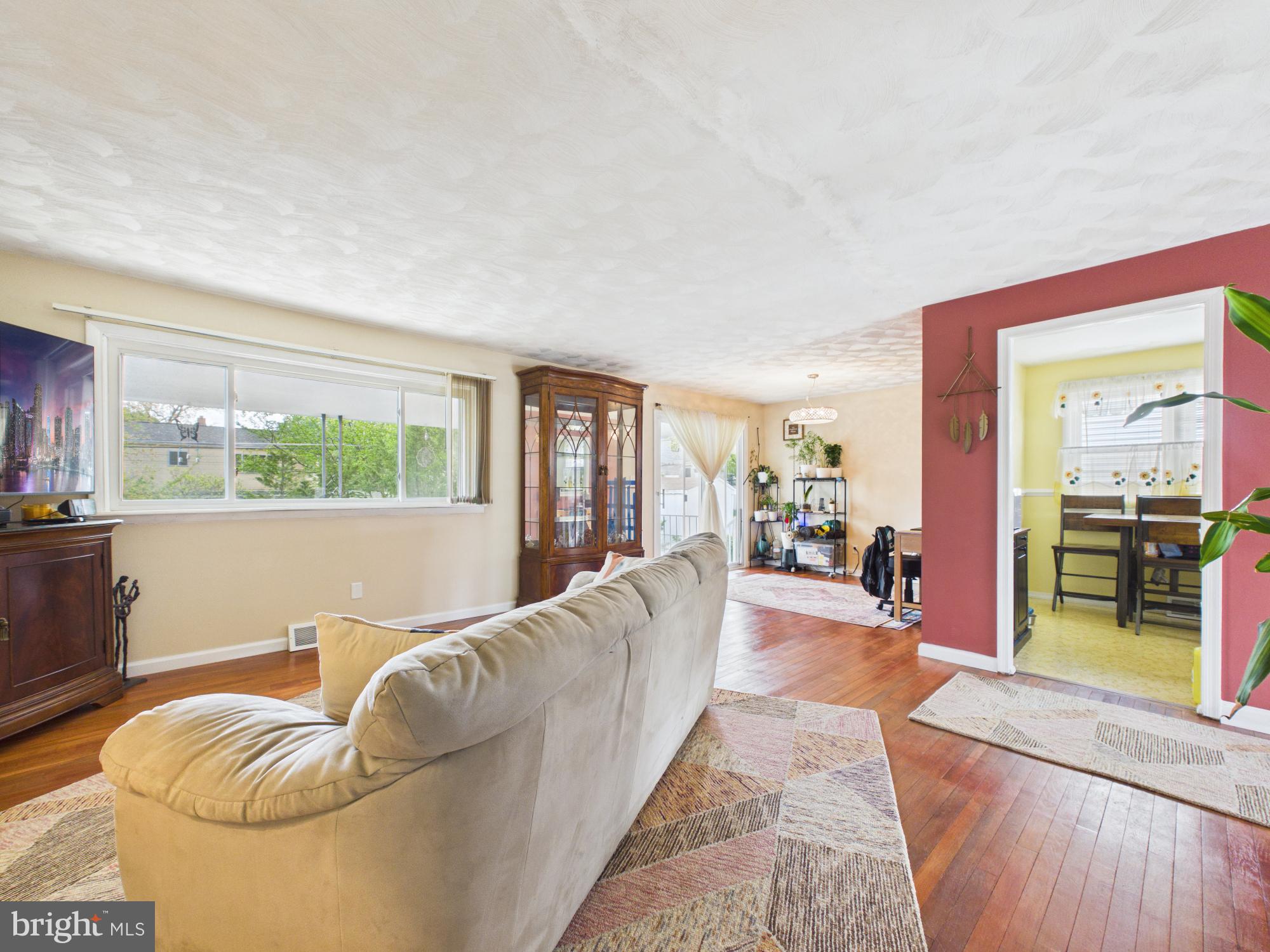 BLACKTHORN - Residential