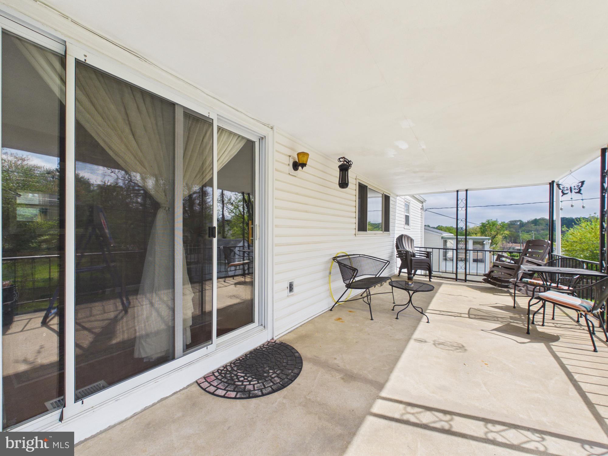 BLACKTHORN - Residential