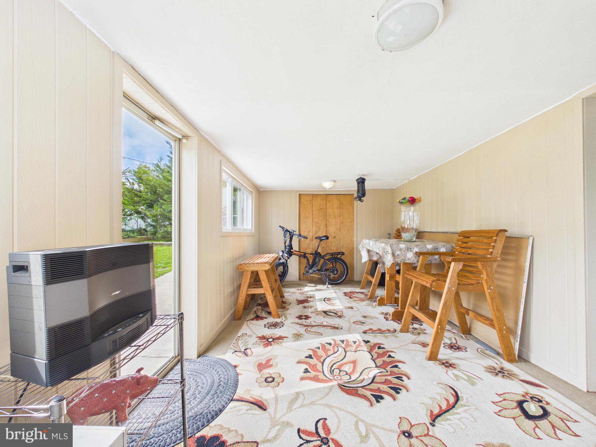 BLACKTHORN - Residential