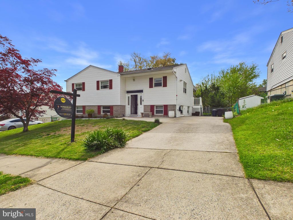 Photo of 5127 Mcfaul Road, BALTIMORE, MD 21206 (MLS # MDBC2160018)