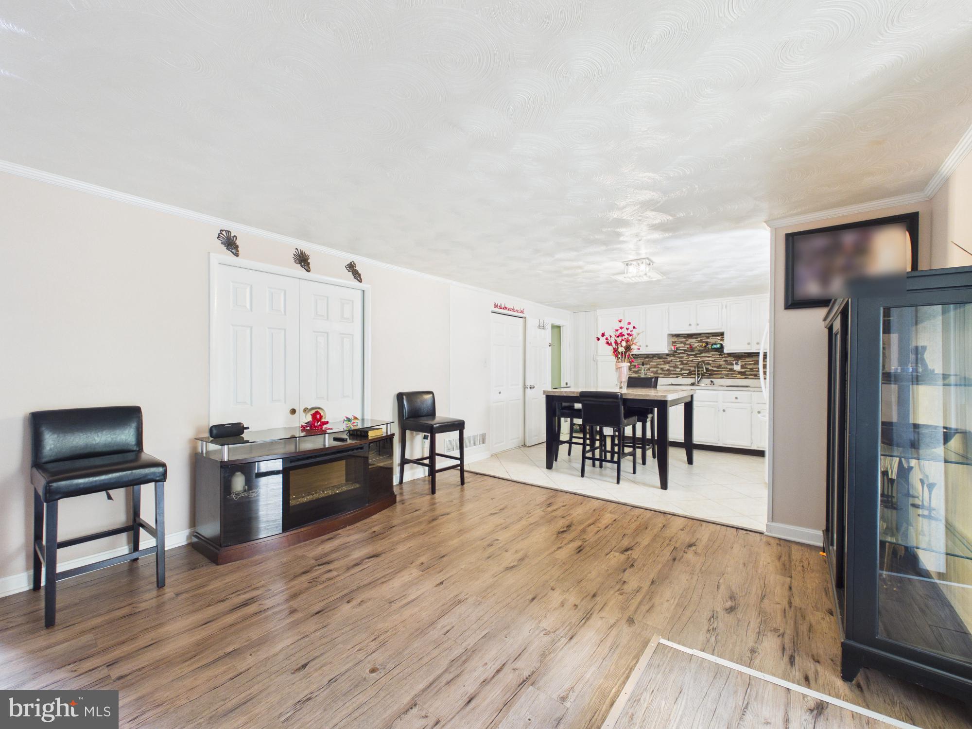 BLACKTHORN - Residential