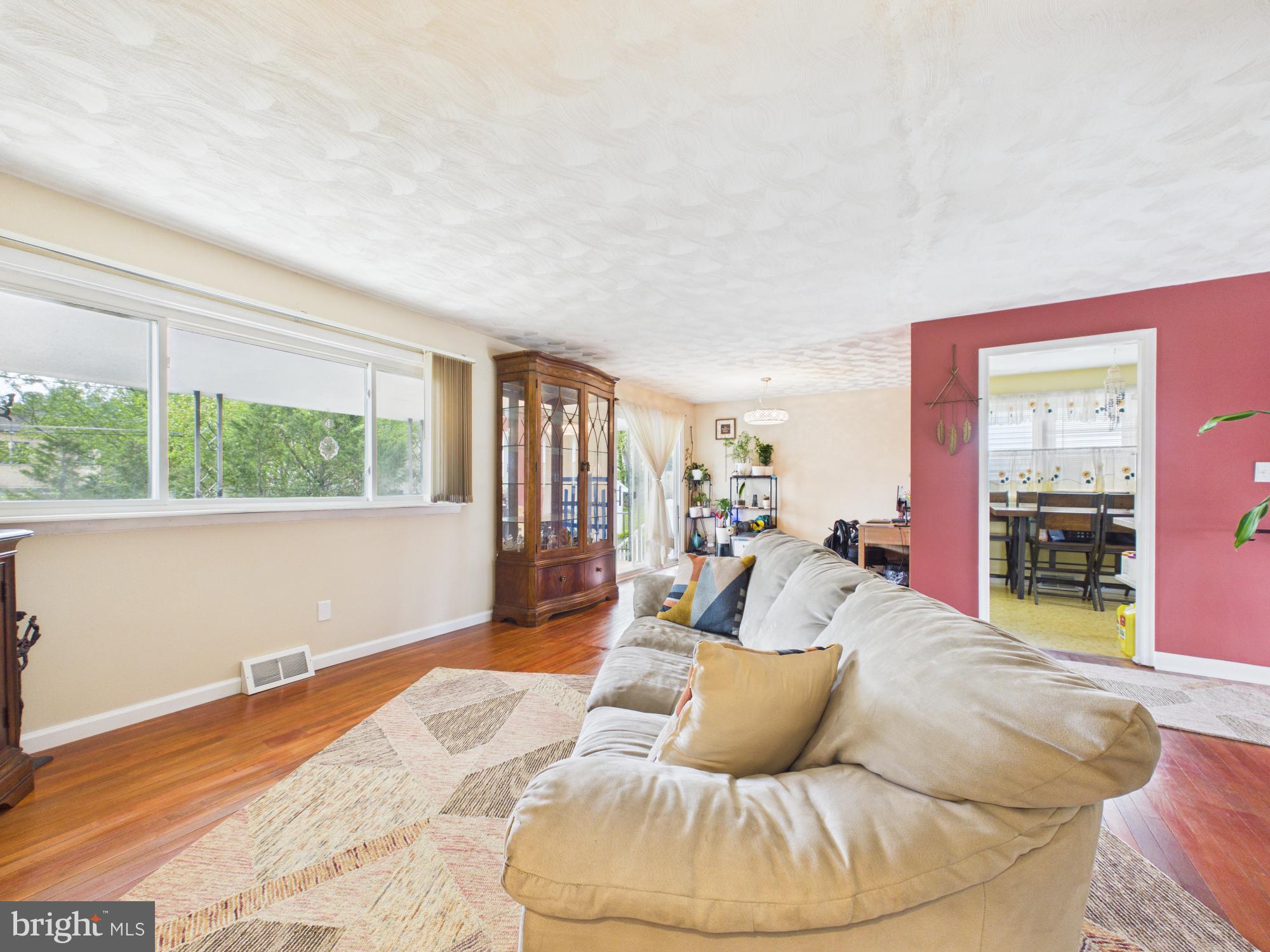 BLACKTHORN - Residential