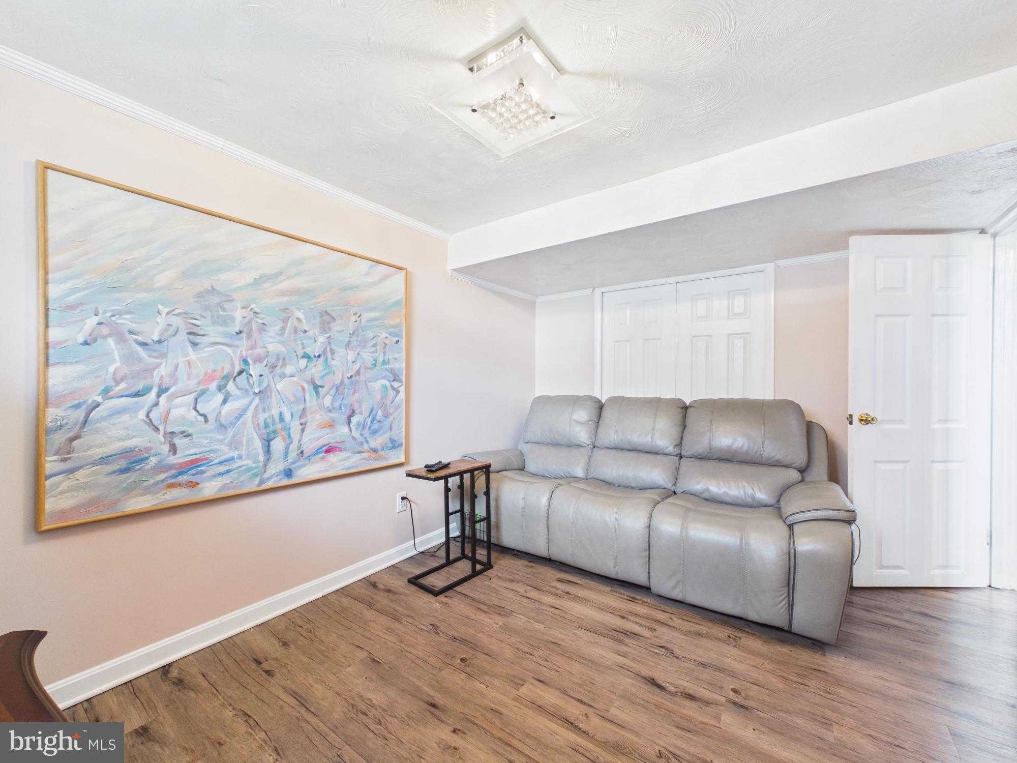 BLACKTHORN - Residential