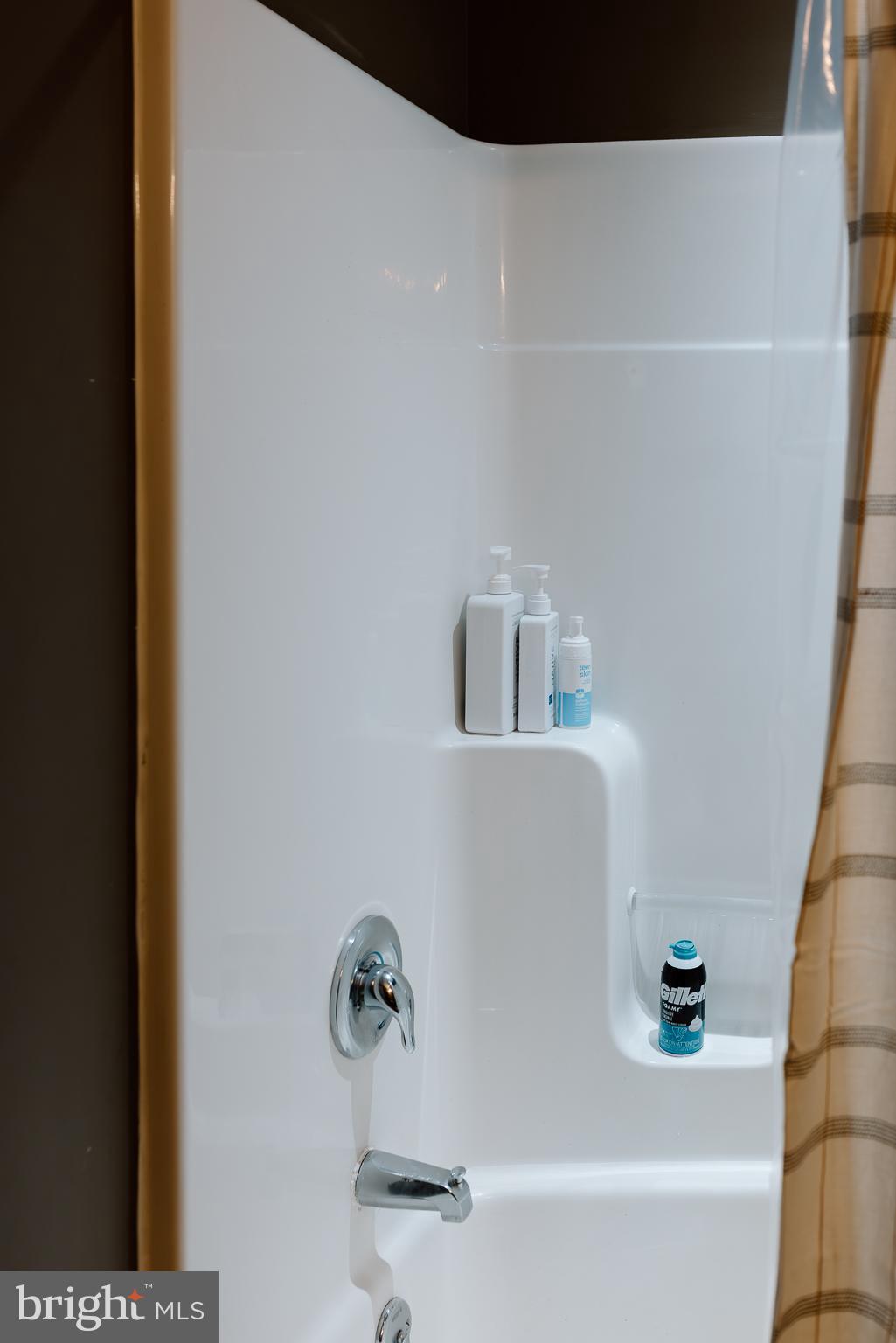 CHESTER - Residential