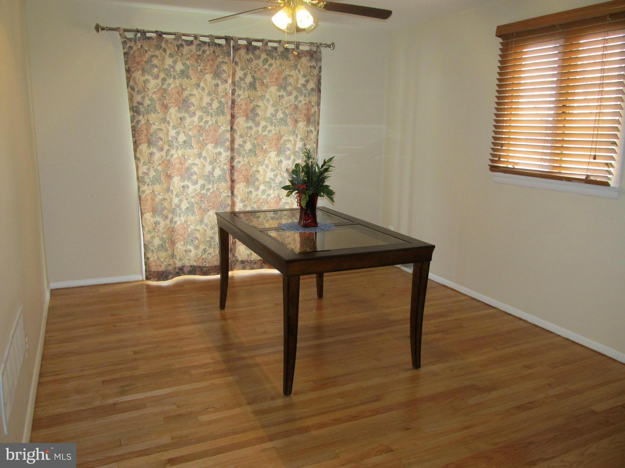 HILLSIDE ACRES - Residential