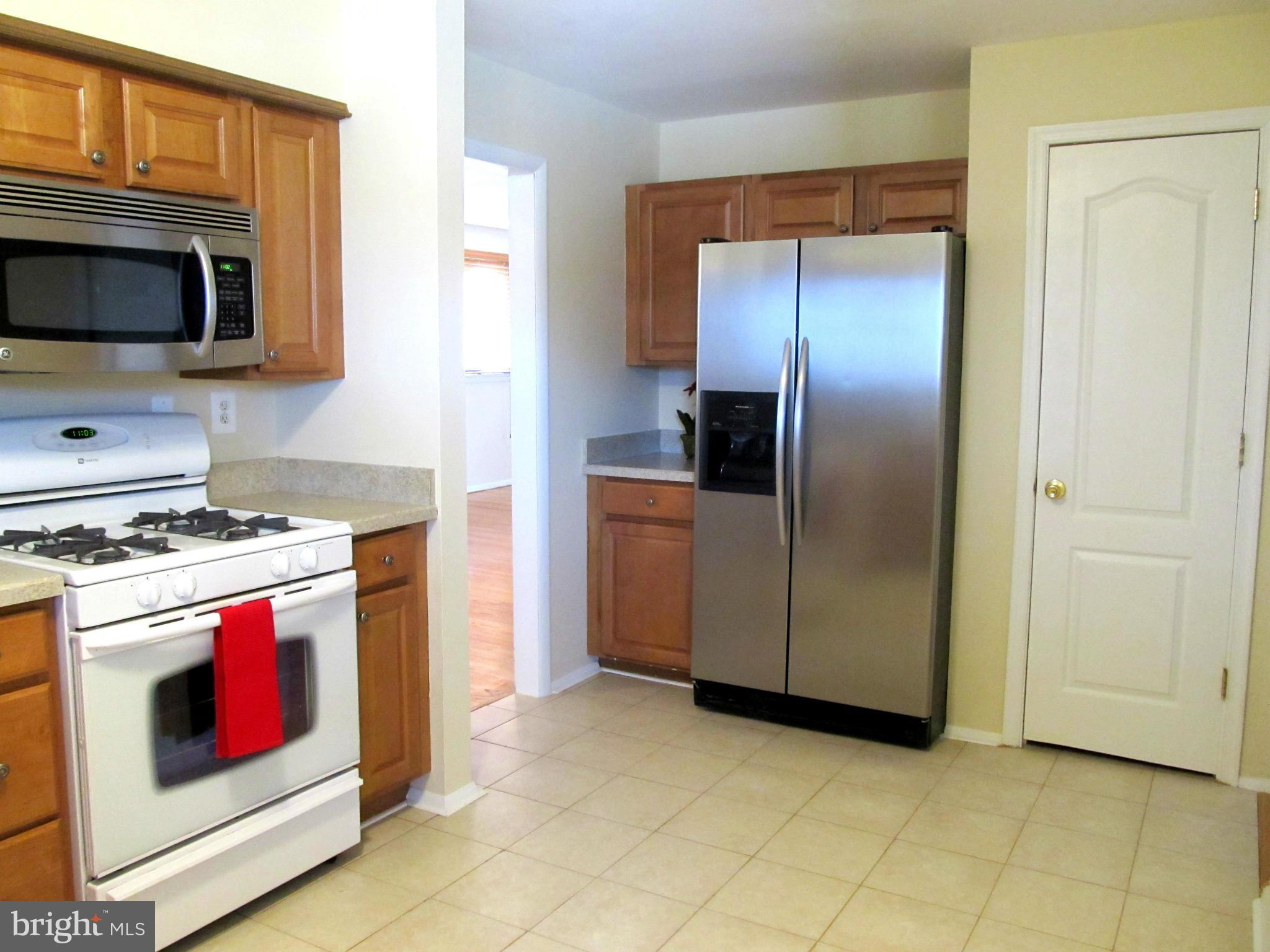 HILLSIDE ACRES - Residential