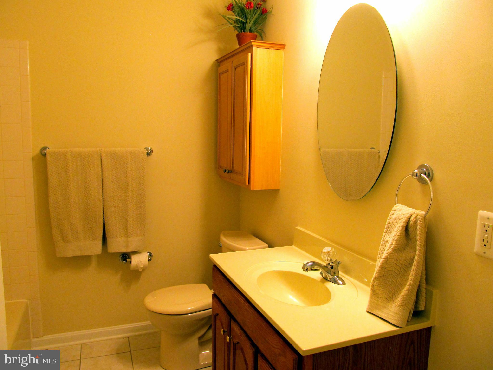 HILLSIDE ACRES - Residential