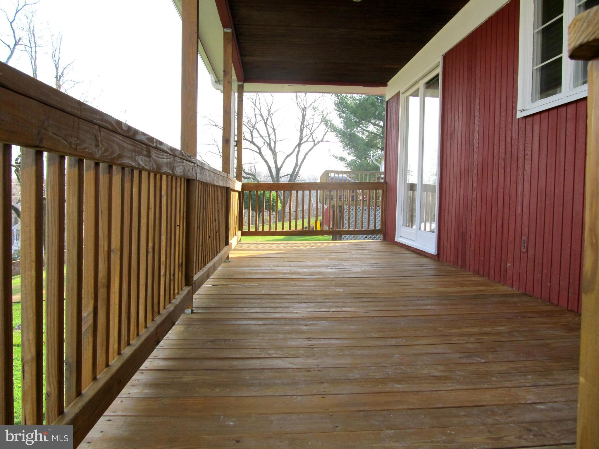 HILLSIDE ACRES - Residential