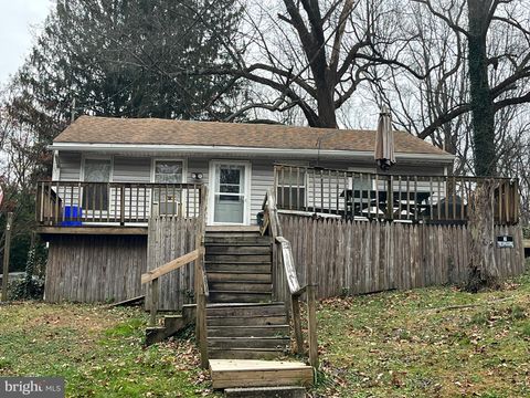 645 PARK STREET MANCHESTER PA 17345