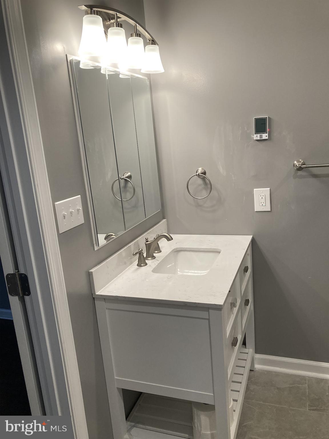 ST LOUIS - Residential Lease