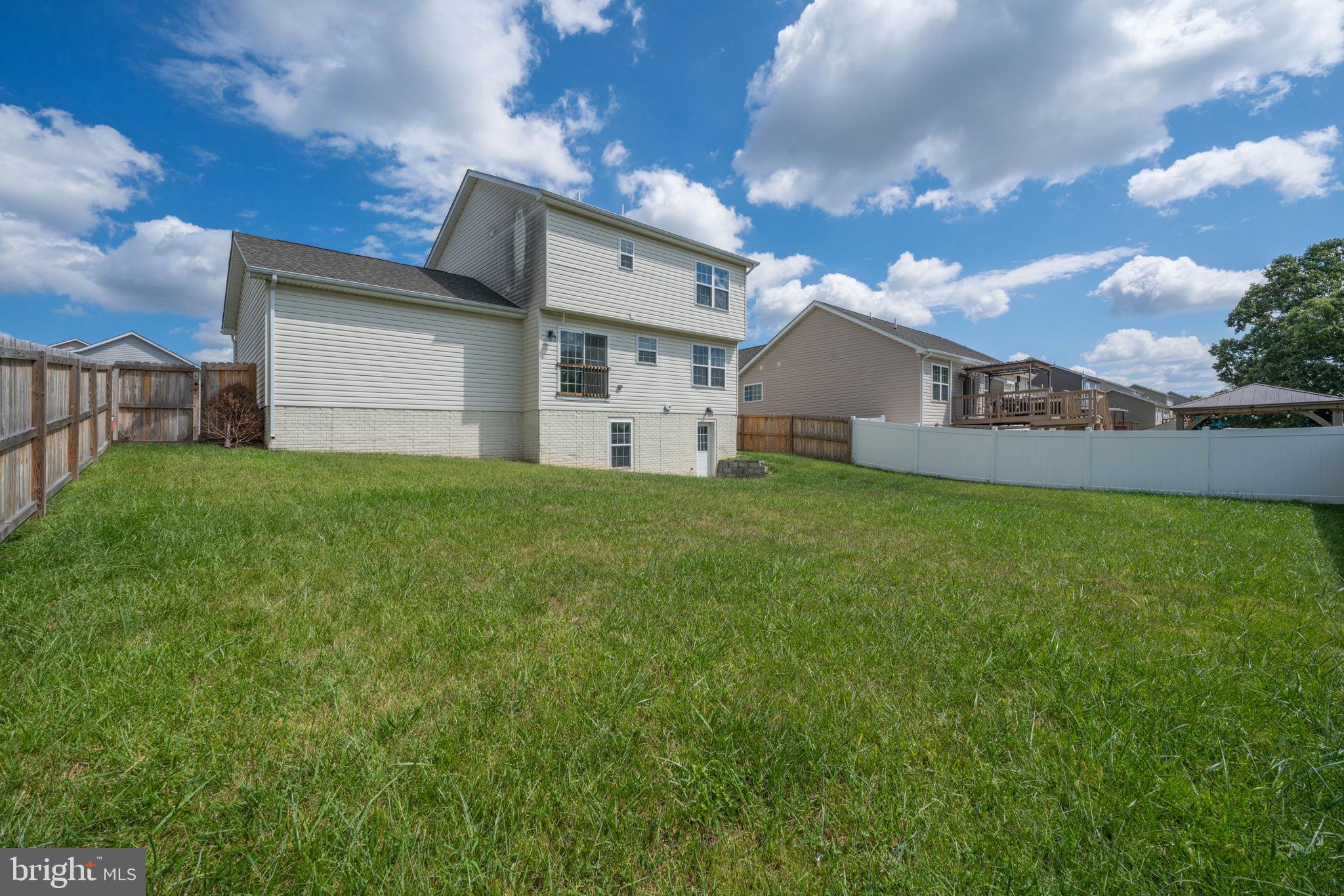 HERITAGE HILLS - Residential