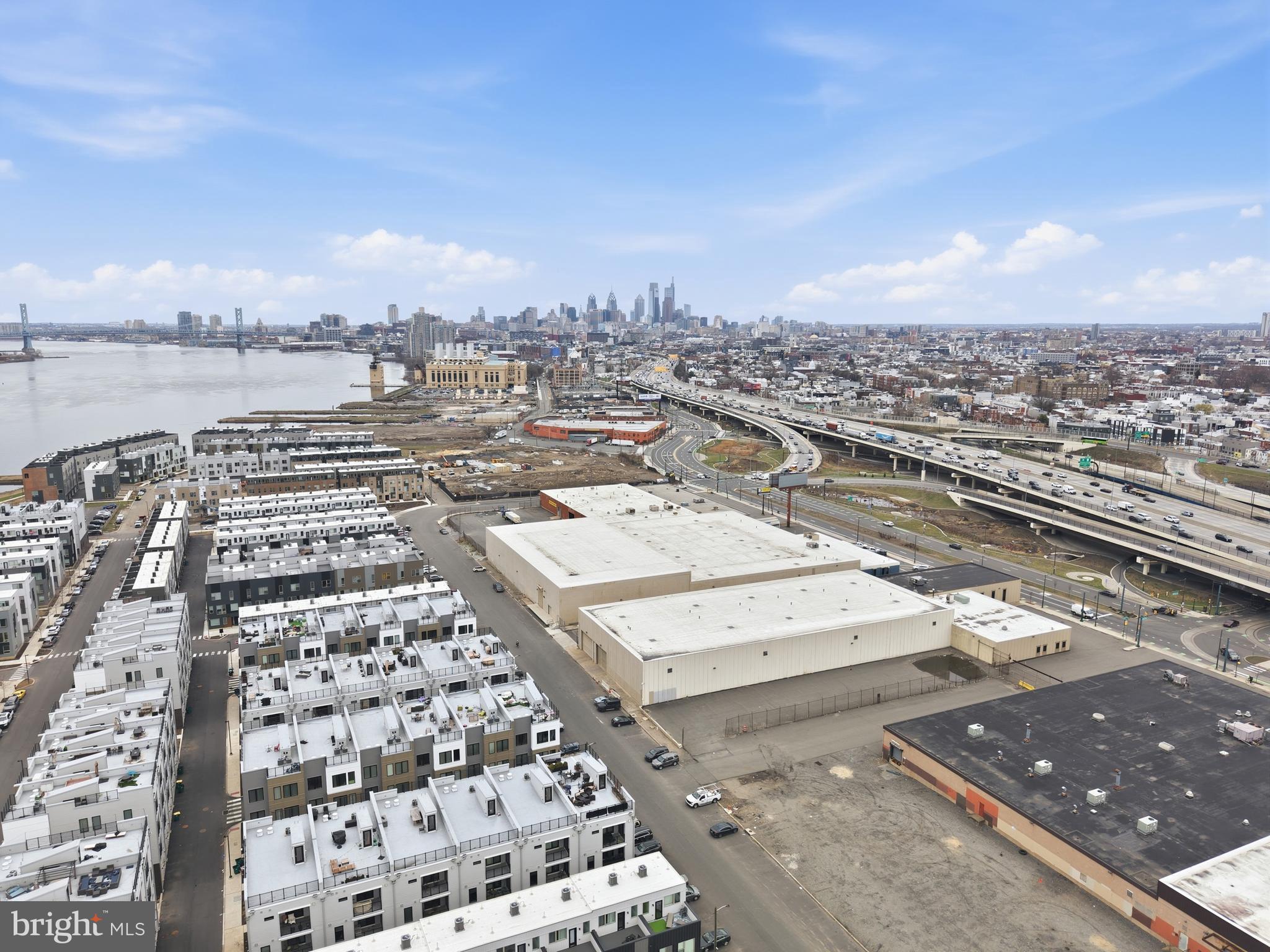 NORTHBANK - Residential