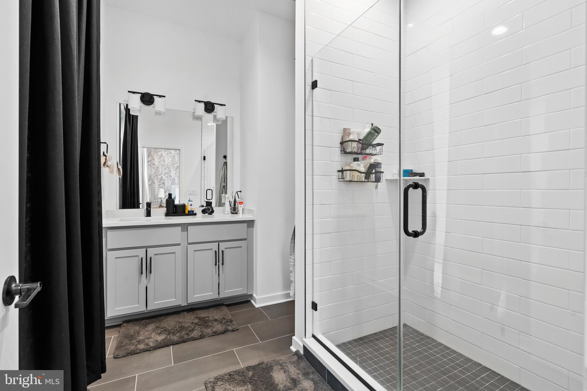 NORTHBANK - Residential