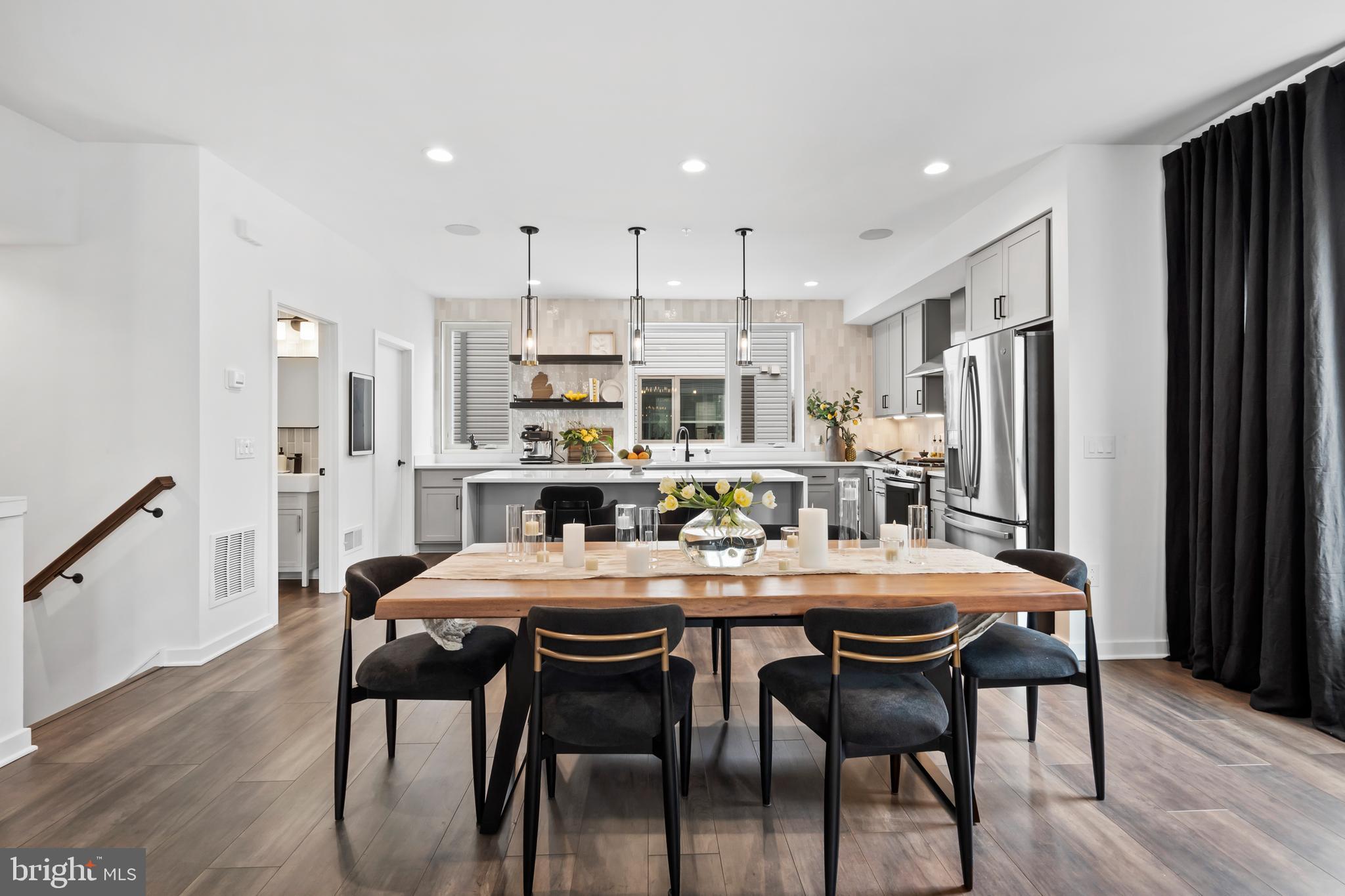 NORTHBANK - Residential