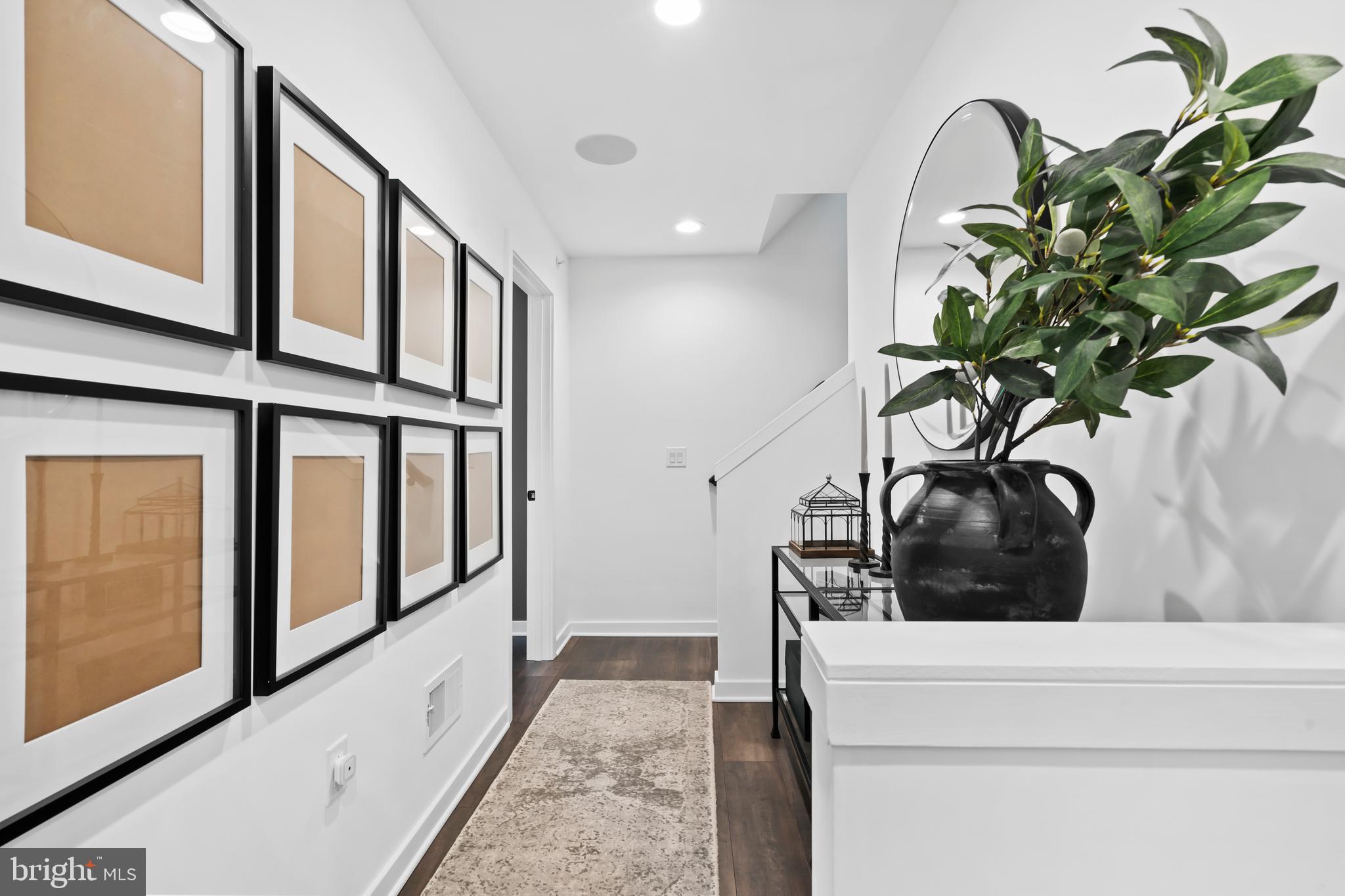 NORTHBANK - Residential