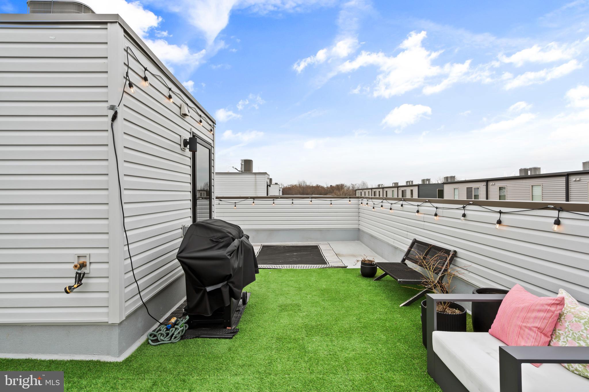 NORTHBANK - Residential