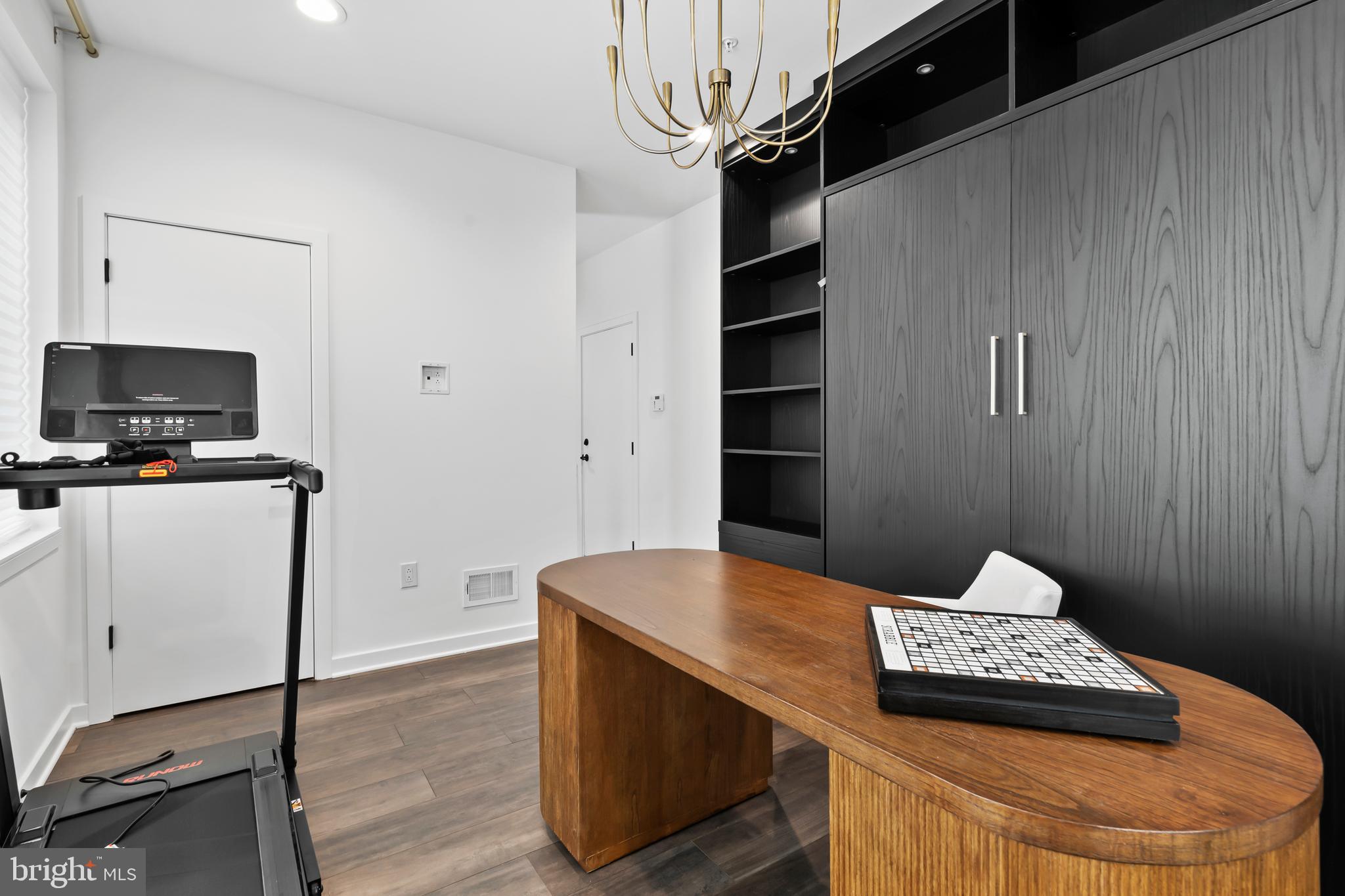 NORTHBANK - Residential