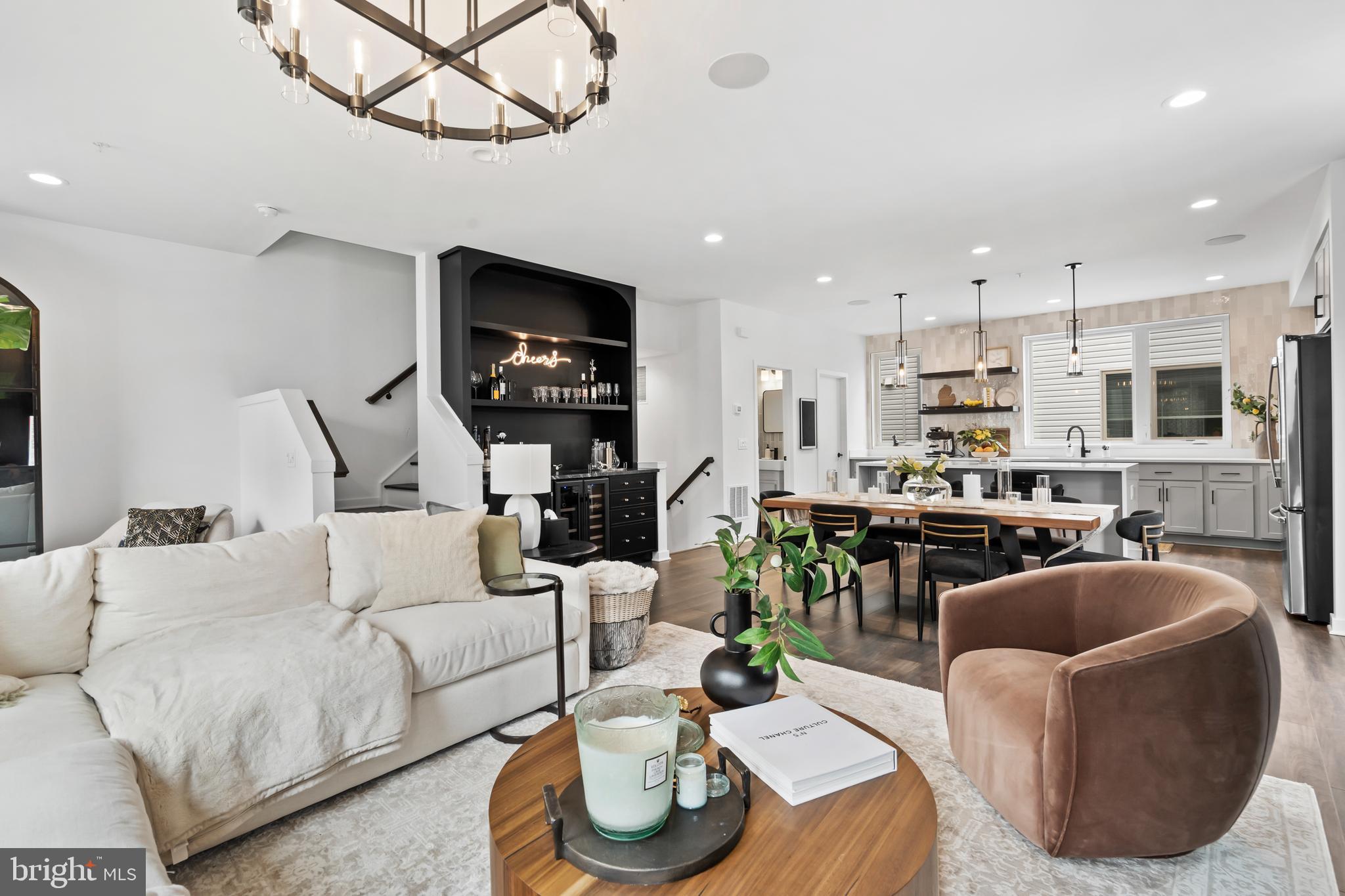 NORTHBANK - Residential