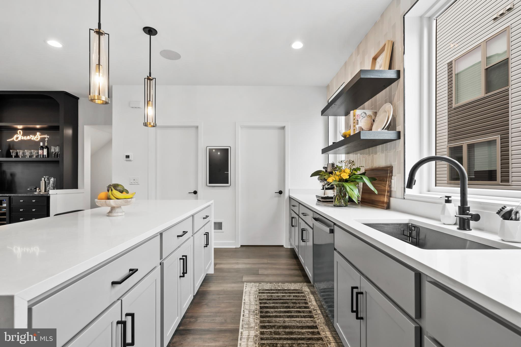 NORTHBANK - Residential