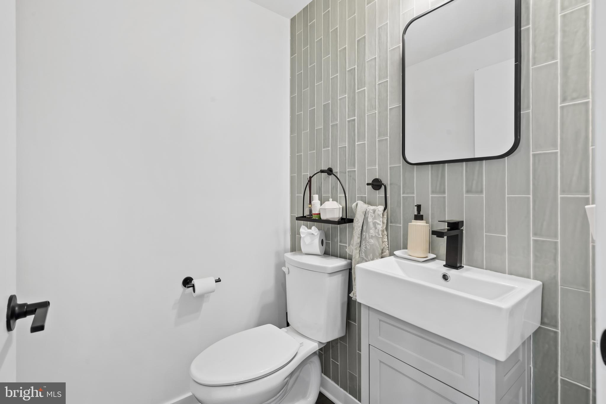 NORTHBANK - Residential