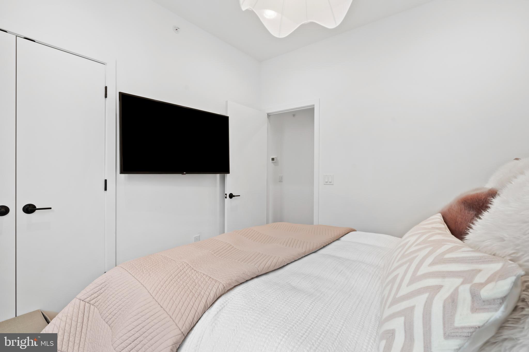 NORTHBANK - Residential