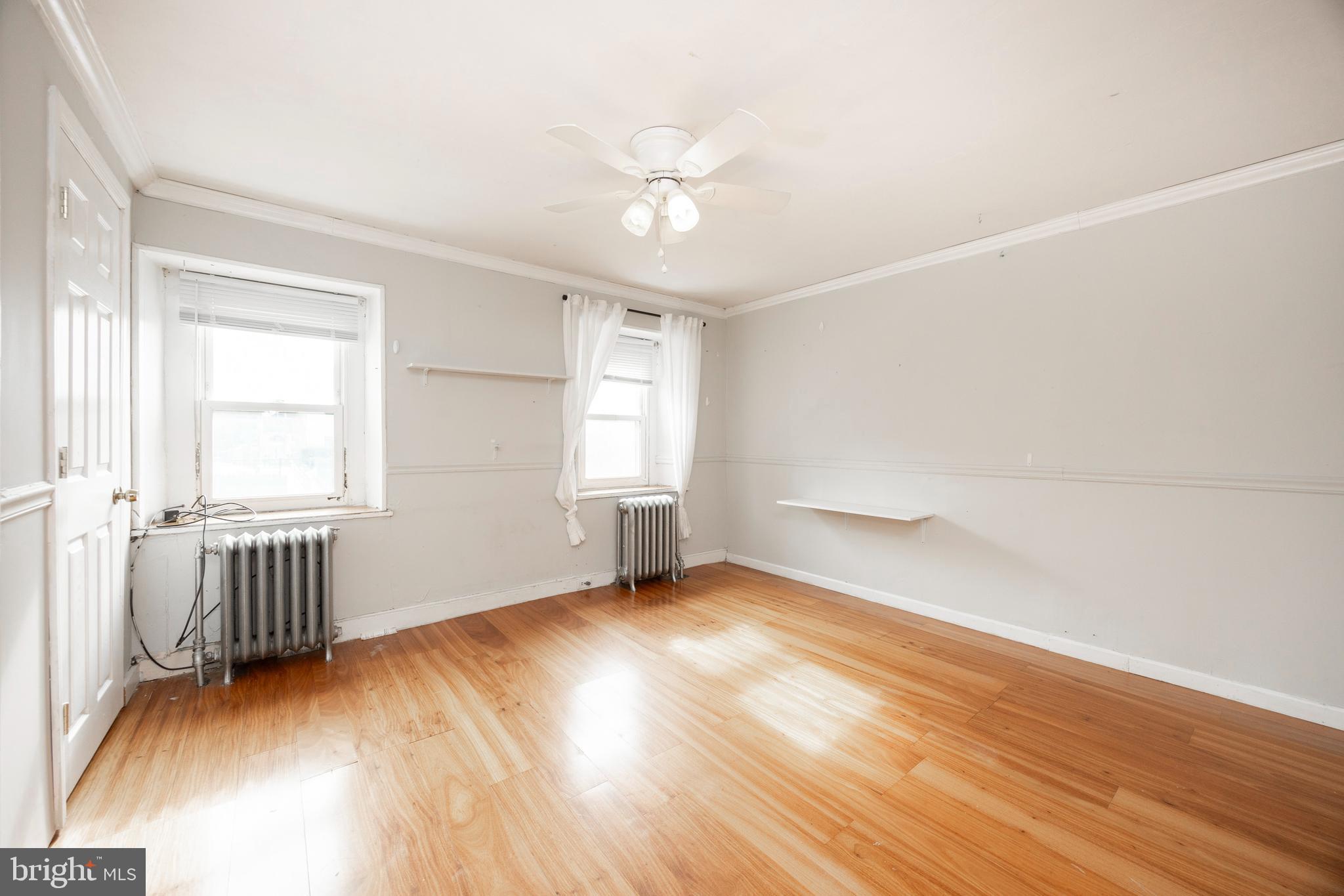 MANAYUNK - Residential