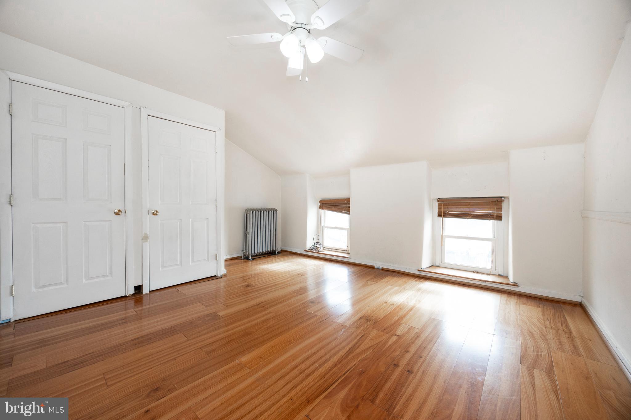 MANAYUNK - Residential