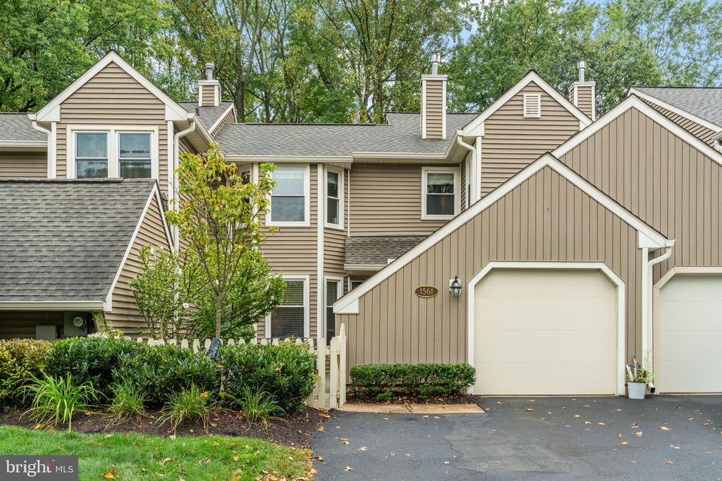 Photo of 1561 Applewood Circle, YARDLEY, PA 19067 (MLS # PABU2105640)