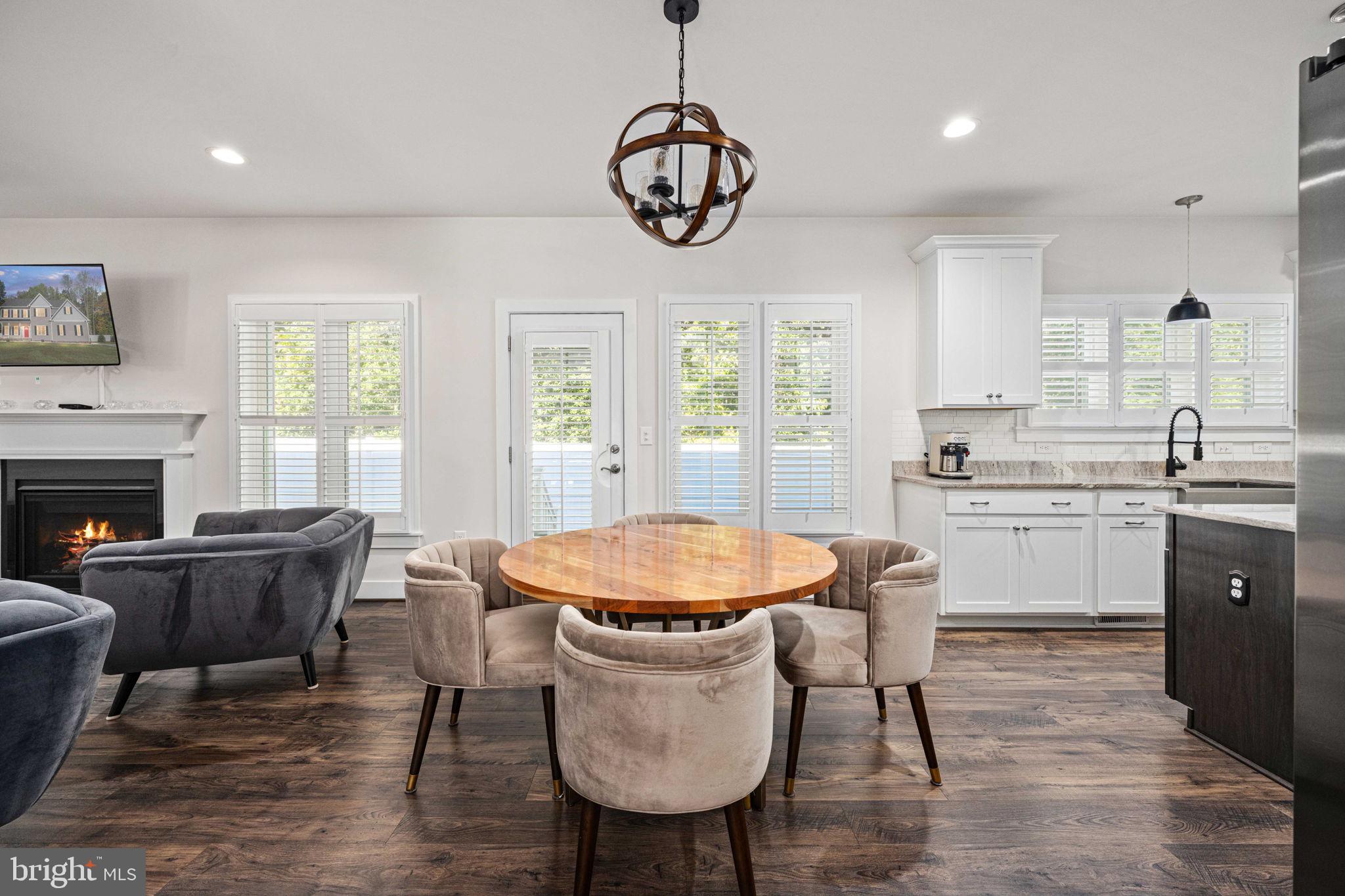 BROOKE RIDGE ESTATES - Residential