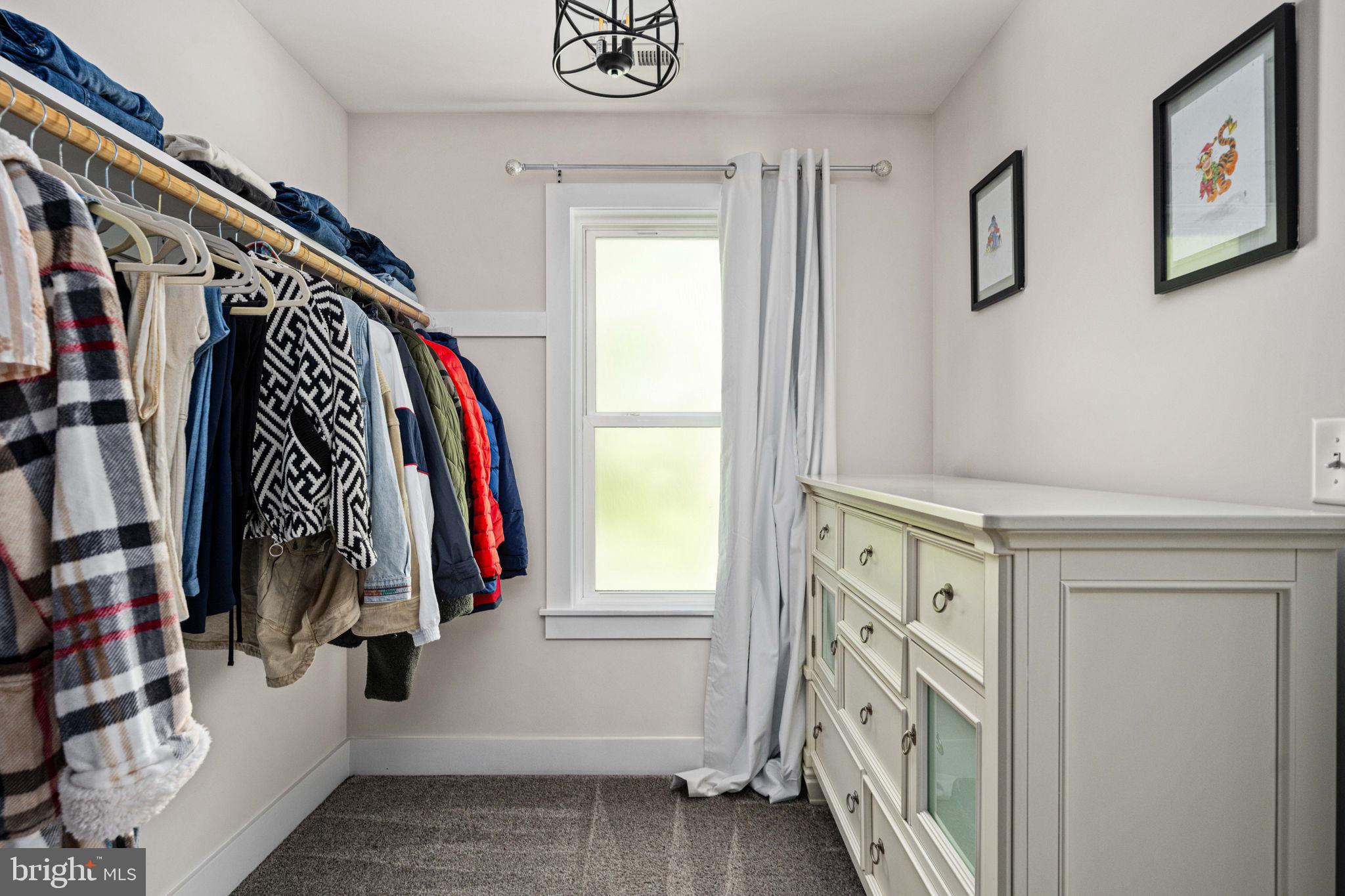 BROOKE RIDGE ESTATES - Residential