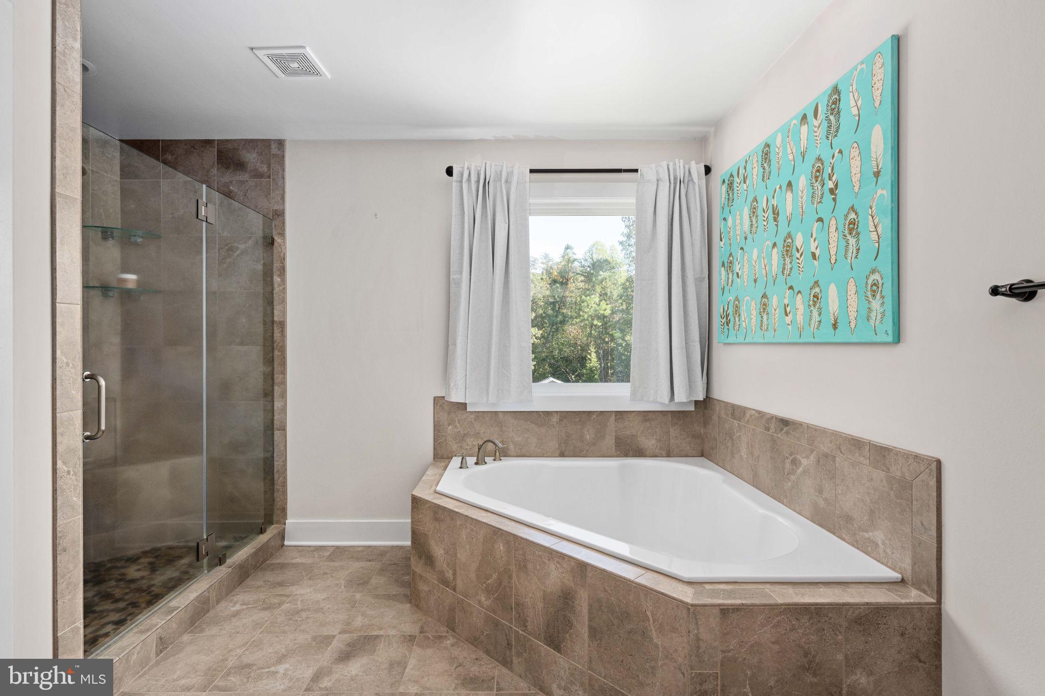 BROOKE RIDGE ESTATES - Residential