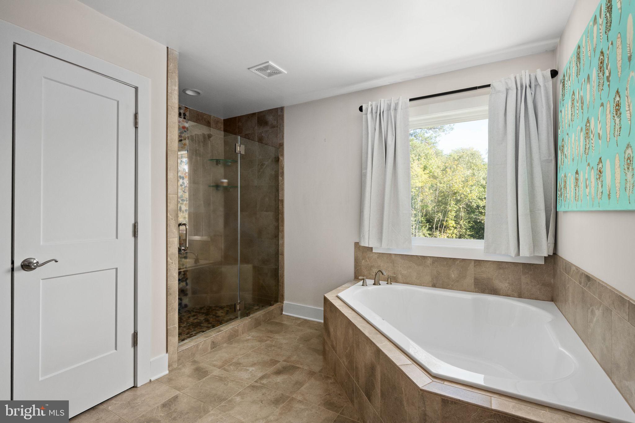 BROOKE RIDGE ESTATES - Residential