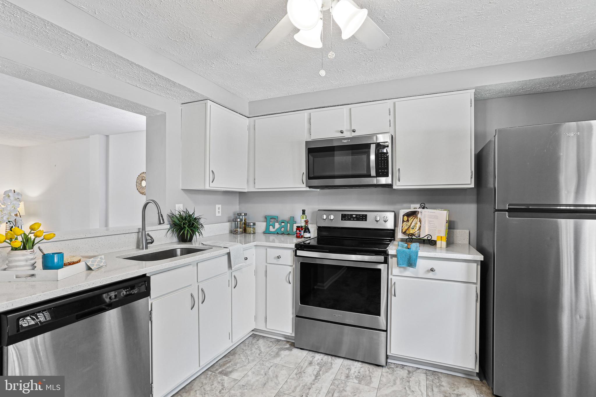 MURRAY HILL - Residential